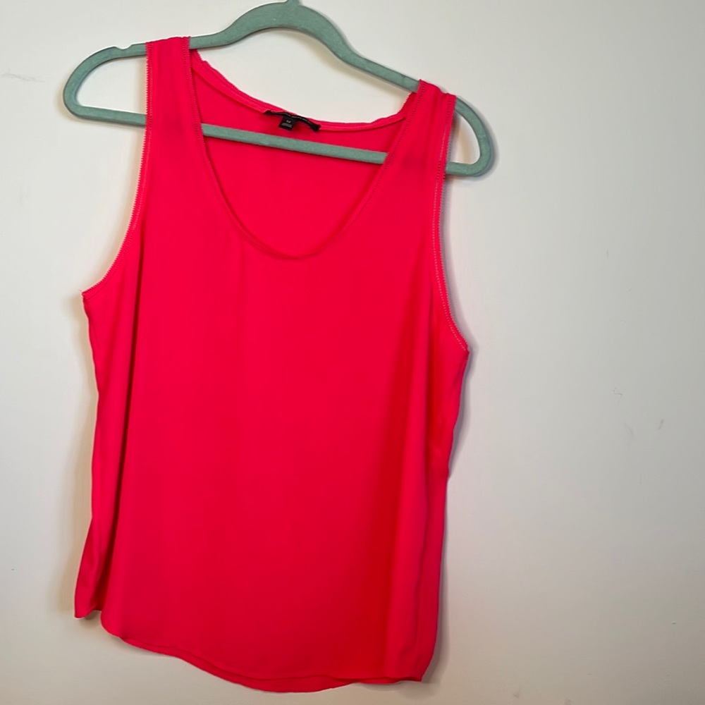 Banana Republic sleeveless bright pink shell M